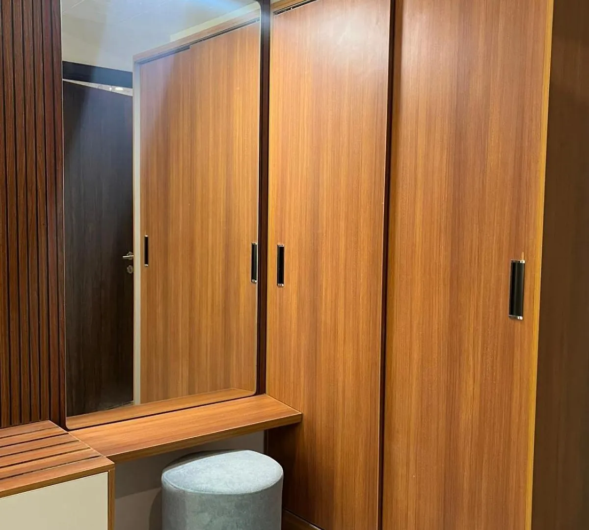 Sabu'S Grand Royale Hotel Тривандрум
